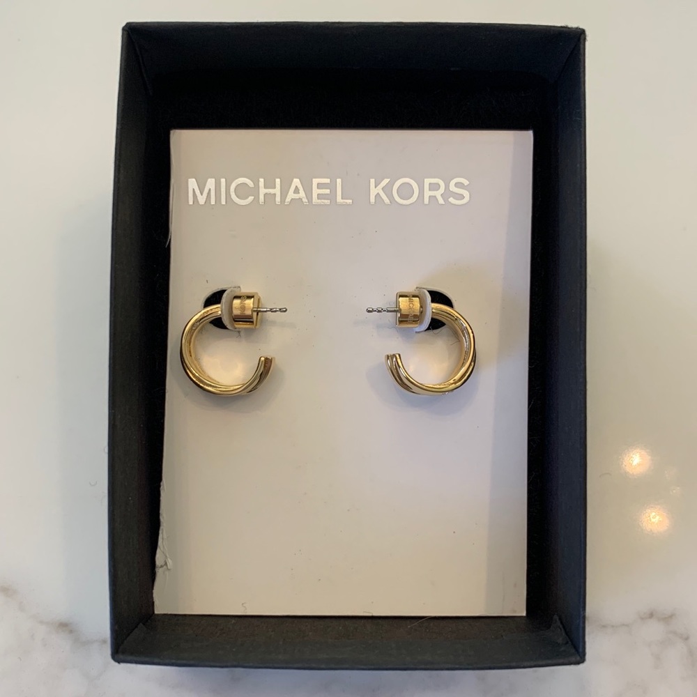 Michael Kors Earrings - V2